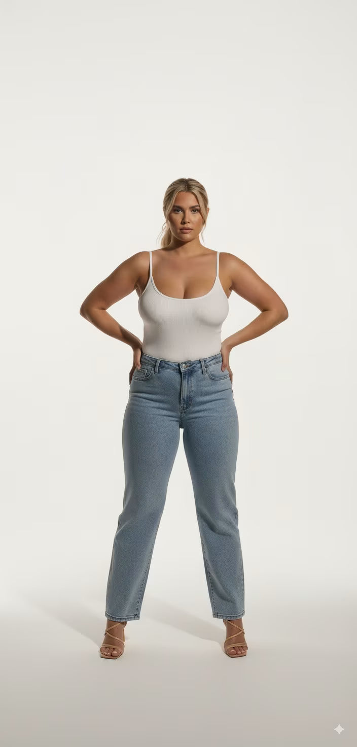 SculptForm™ Straight Jeans